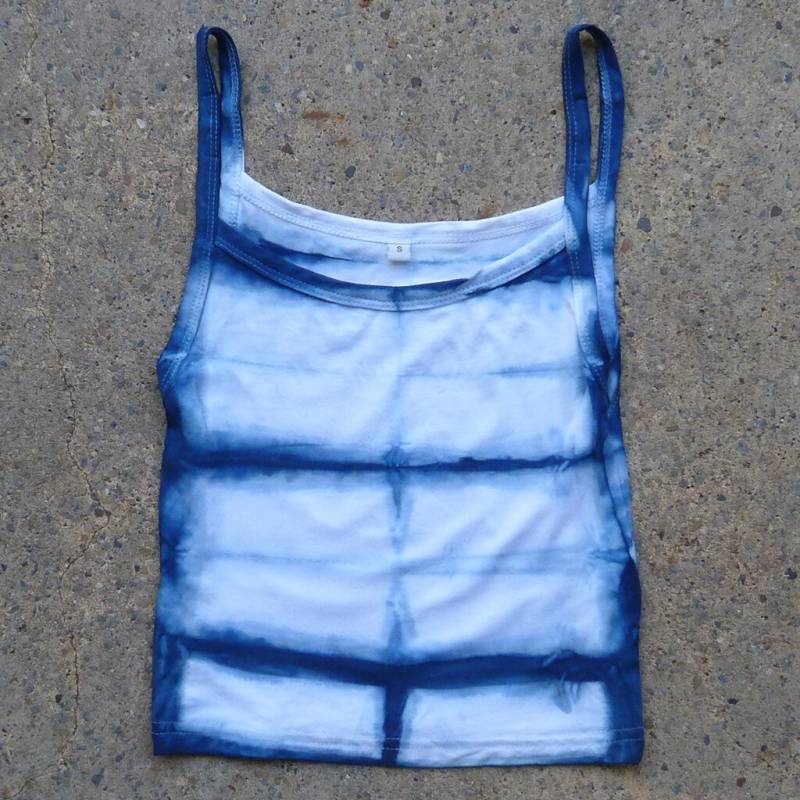 Natürliche Indigo Hand Gefärbt Shibori Tie Dye Tank Top Größe S Bio-Baumwolle von NaturalDyesStudio
