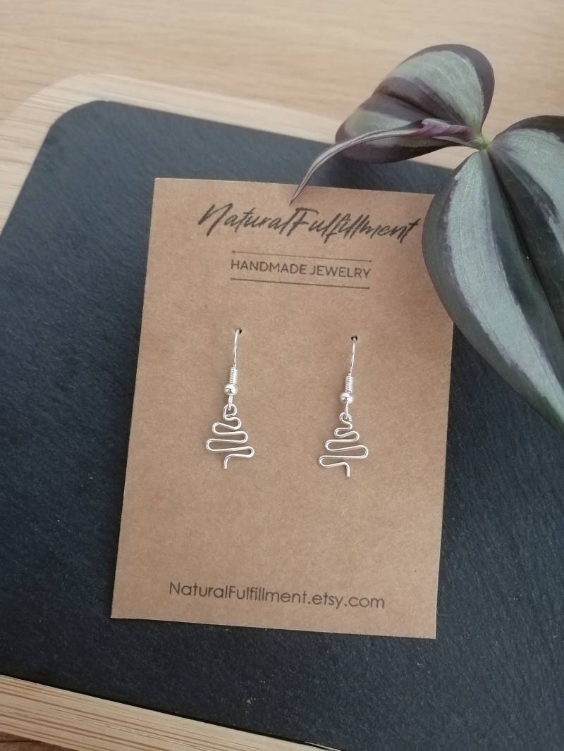 Christmas Earrings | Tree Silver Weihnachtsohrringe Weihnachtsbaum Ohrringe von NaturalFulfillment