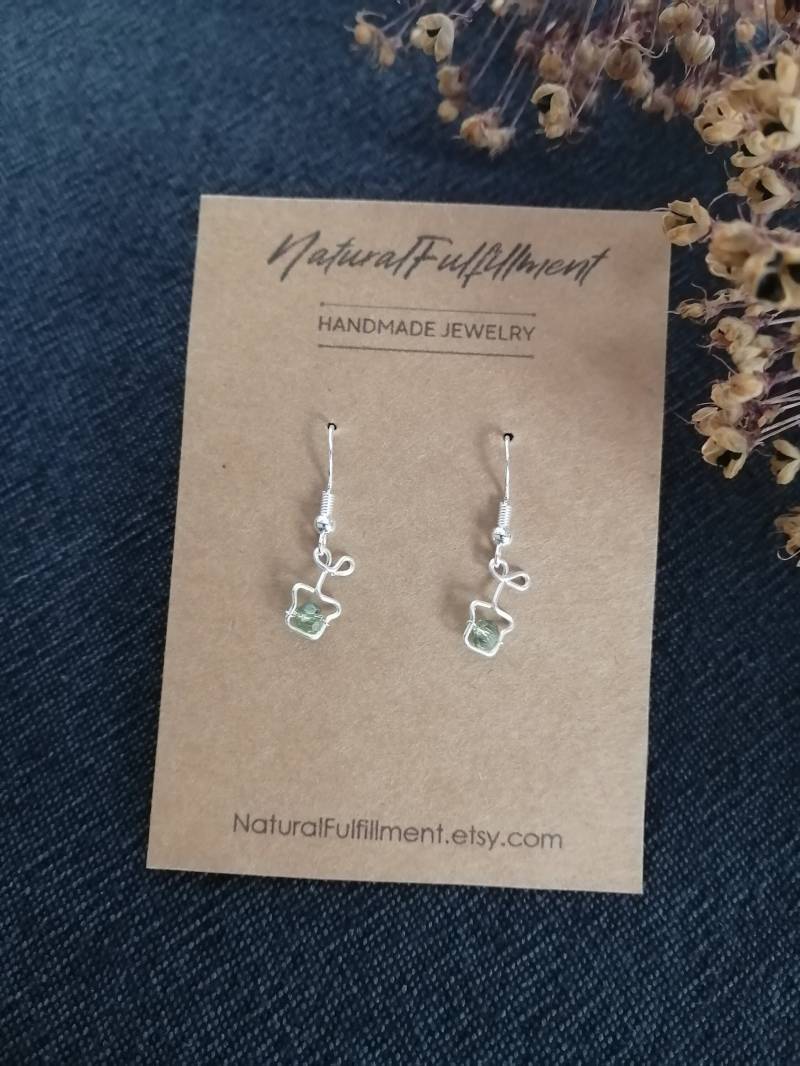 Plant Earrings | Nature Inspired Gift For Lovers Dangle Spring Pflanzen Ohrringe von NaturalFulfillment