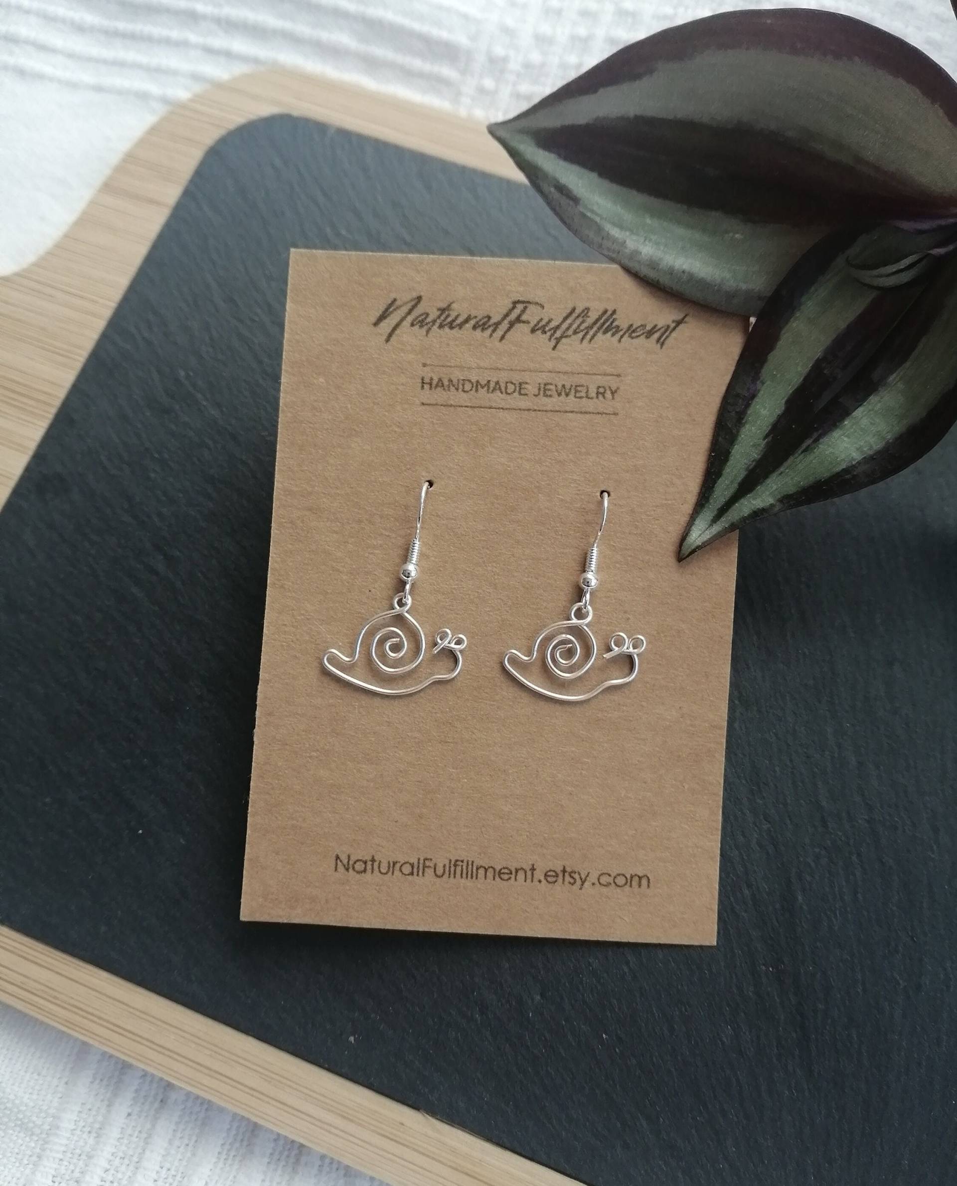Snail Earrings | Spring Cute Animal Wirewrapped Schnecken Ohrringe Fall von NaturalFulfillment