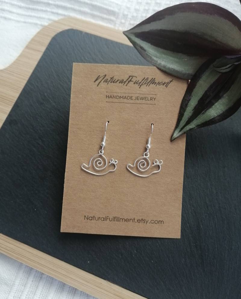 Snail Earrings | Spring Cute Animal Wirewrapped Schnecken Ohrringe Fall von NaturalFulfillment
