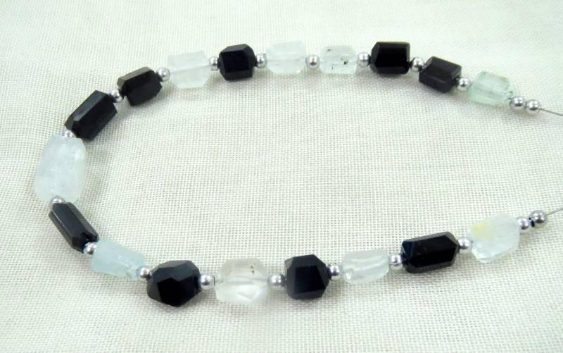 1 Strang Aquamarin Mit Schwarzen Turmalin Perlen @ak20 von NaturalGemstones1