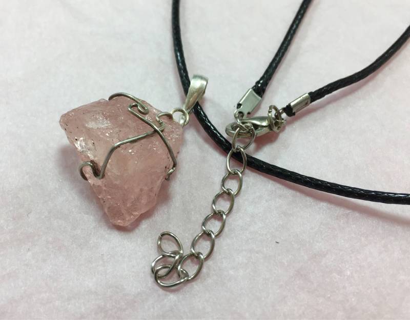 1 Stück Roher Morganit Sterling Mit 925 Silber R2 von NaturalGemstones1