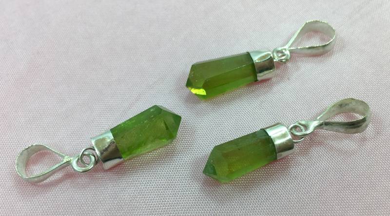 3 Facettierte Peridot Anhänger, Sterling Silber | .925@h3 von NaturalGemstones1