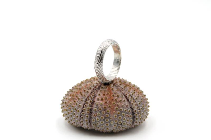 Polierter 925Er Silberring - Valentinstagsgeschenk Tintenfischknochenfusion Unisex-Ring Verlobungsring Ehering von NaturalGeometry