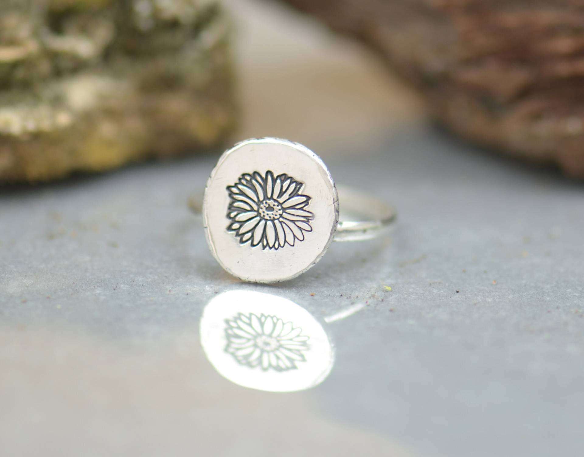 sterling Silber Gänseblümchen Ring.artisan Handmade.rings Für Männer Oder Frauen.blumen Ring sterling Silber Gänseblümchen Ring.artisan Handmade.rings Für Männer Oder Frauen.blumen Ring von NatureJourney