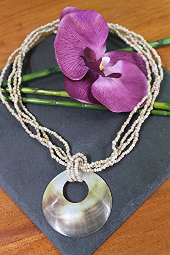 Naturesco Originelle Kette mit Perlmutt-Anhänger und Zierperlen, créme natur 29cm - Versand kostenlos! Naturesco Originelle Kette mit Perlmutt-Anhänger und Zierperlen, créme natur 29cm - Versand kostenlos! von Naturesco