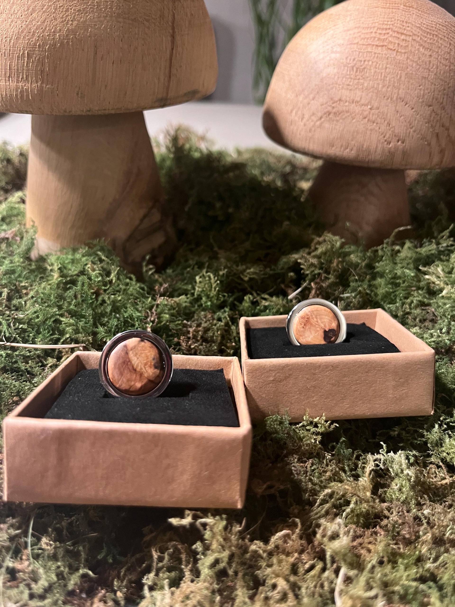 Anhänger Aus Baumperlen, Kettenanhänger, Schlüsselanhänger, Glücksbringer, Baumperlenschmuck von Naturperle