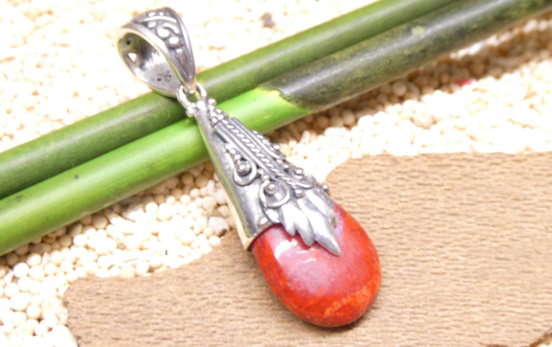 Anhänger Schaumkoralle , Fassung Sterlingsilber Handgearbeitet Bali von NaturprodukteBG