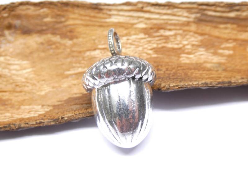 Anhänger Silber , Motivanhänger " Eichel Sterlingsilber Massiv Gearbeitet von NaturprodukteBG