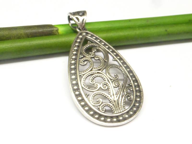 Anhänger Silber Mit Ornamenten , Sterlingsilber Filigran Gearbeitet Schmuck Für Frauen Anhänger Silber Mit Ornamenten , Sterlingsilber Filigran Gearbeitet Schmuck Für Frauen von NaturprodukteBG