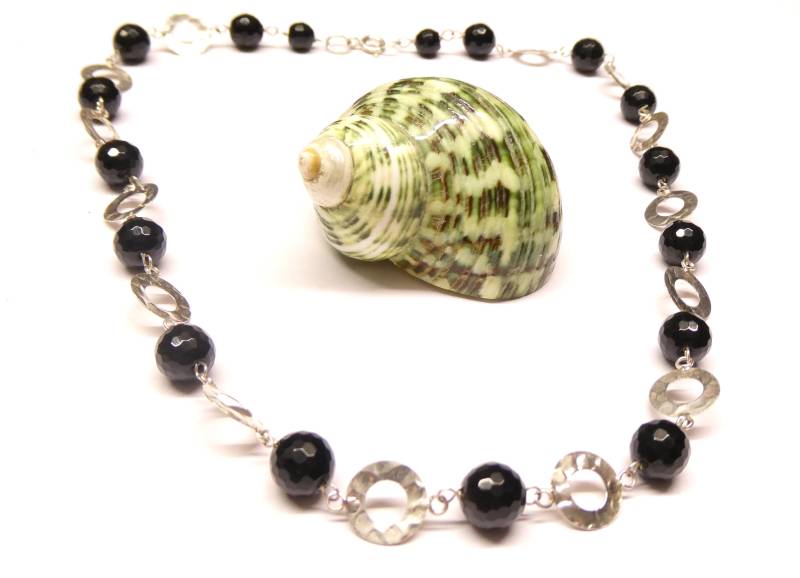 Halskette Mit Onyx Steinen Und Silberteilen , Sterlingsilber 45cm von NaturprodukteBG