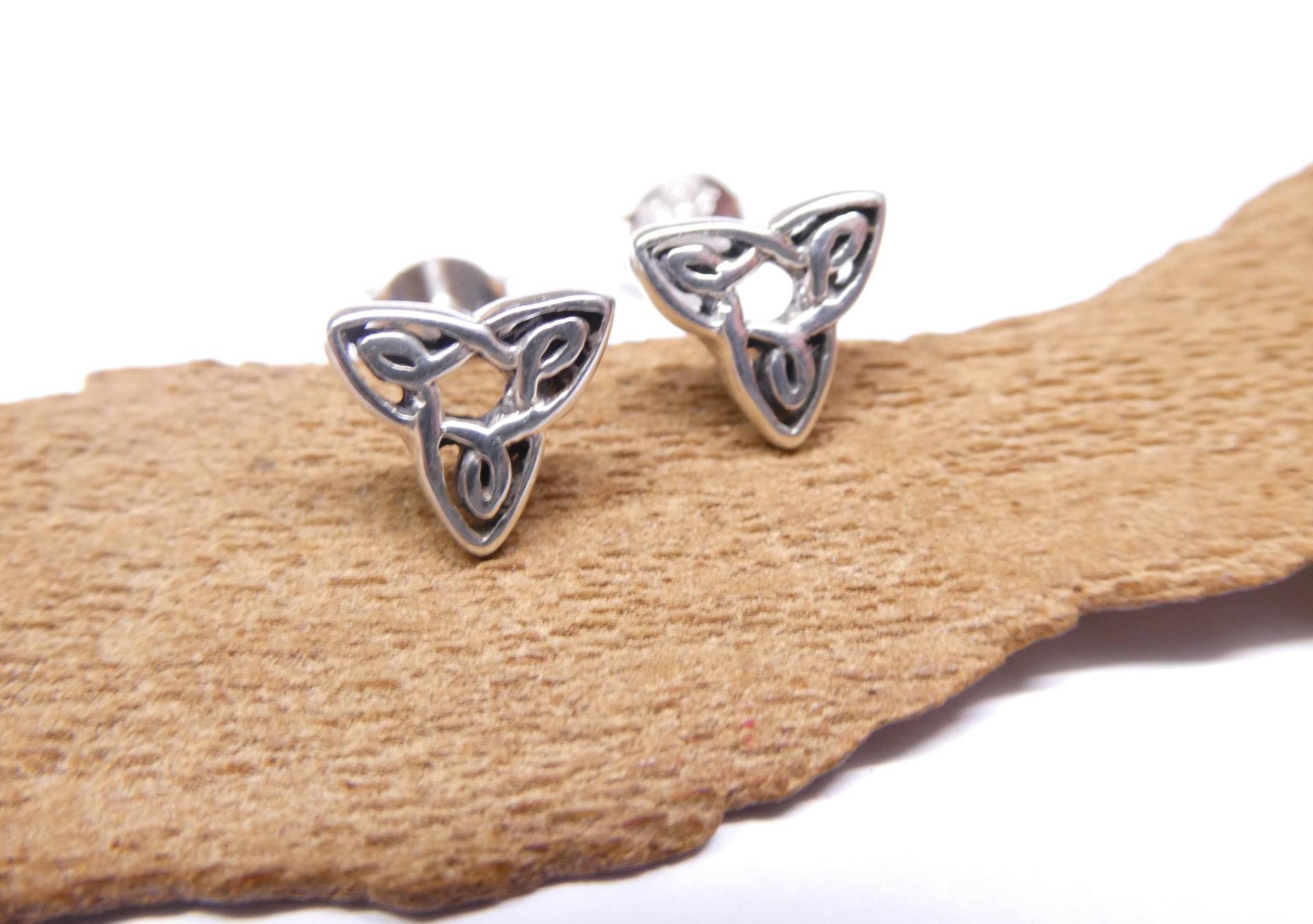 Ohrstecker Silber , Keltenmotiv Sterlingsilber Ohrschmuck Unisex von NaturprodukteBG