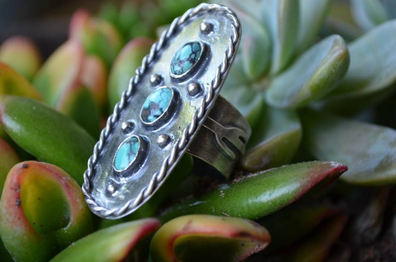 Kingman Türkis Wüsten Kaktus Ring | Statement Sterling Silber Boho Kingman Türkis Wüsten Kaktus Ring | Statement Sterling Silber Boho von NatvD