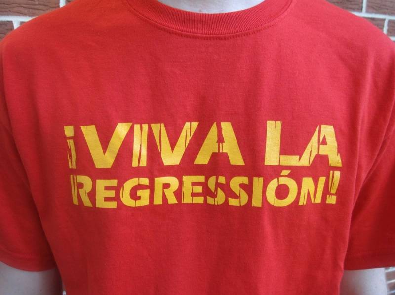 Viva La Deko T-Shirt von NausicaaDistribution