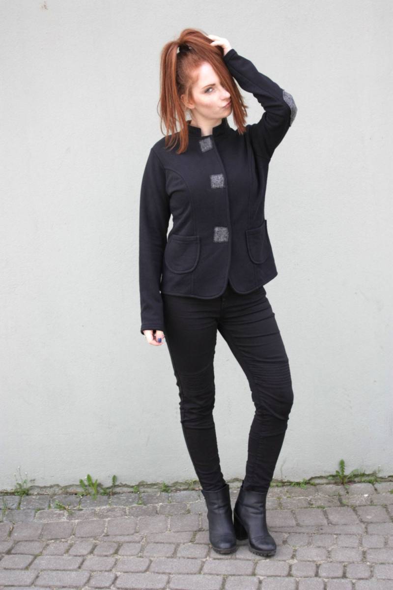 Schwarzer Mantel, Frauen Wintermantel, Kleidung in Übergrößen, Gothic Langarm Taillierter Oversize Snap Enger Mantel von NavahoClothing