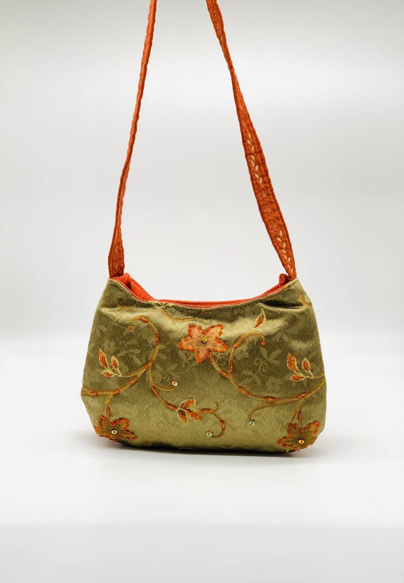 Geldbörse Aus Orange - Und Sage-Perlen Mit Besticktem Griff „Glistening Amber" von NazneensPursenality