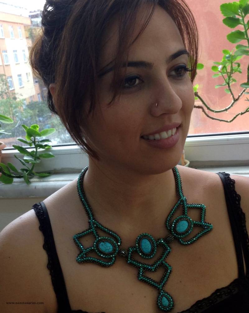 Türkis Kristall Halskette, Tulpe Braut Halskette Set, Sawroski Ganz Besondere Türkis Kristall Halskette, Tulpe Braut Halskette Set, Sawroski Ganz Besondere von NazoDesign