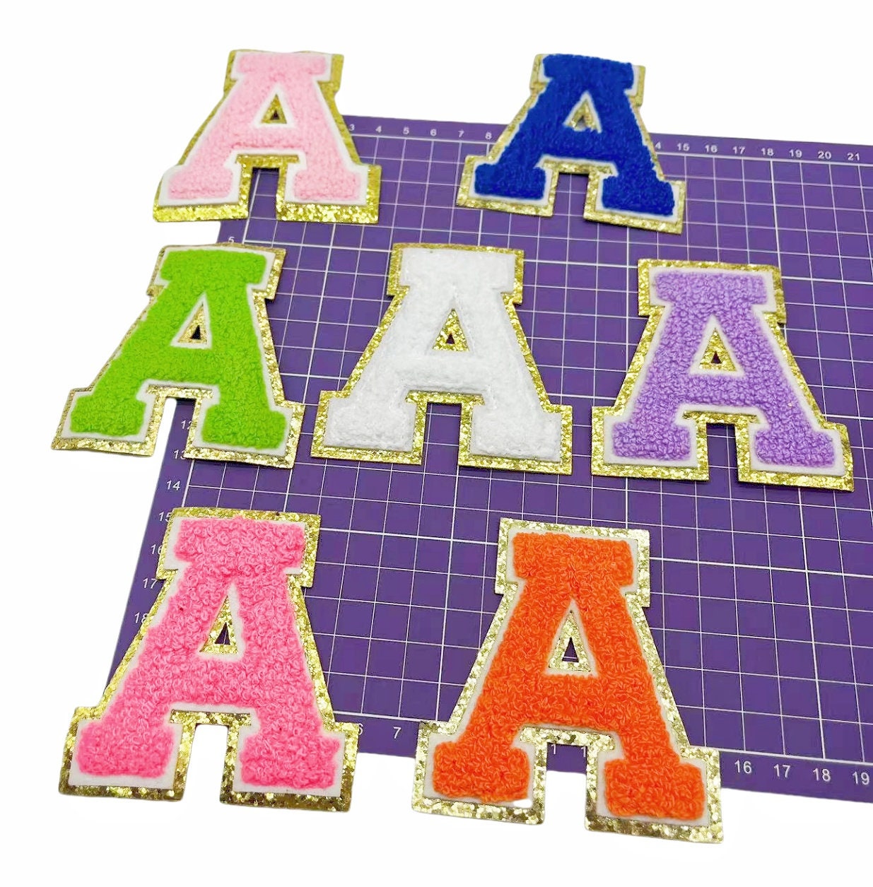 Mehrfarbige Buchstaben Chenille Gestickt Aufnäher Applikation Name Abzeichen Alphabet Pailletten Für Kinder Kleidung Taschen Accessoires A-Z Mehrfarbige Buchstaben Chenille Gestickt Aufnäher Applikation Name Abzeichen Alphabet Pailletten Für Kinder Kleidung Taschen Accessoires A-Z von NchlsCreations