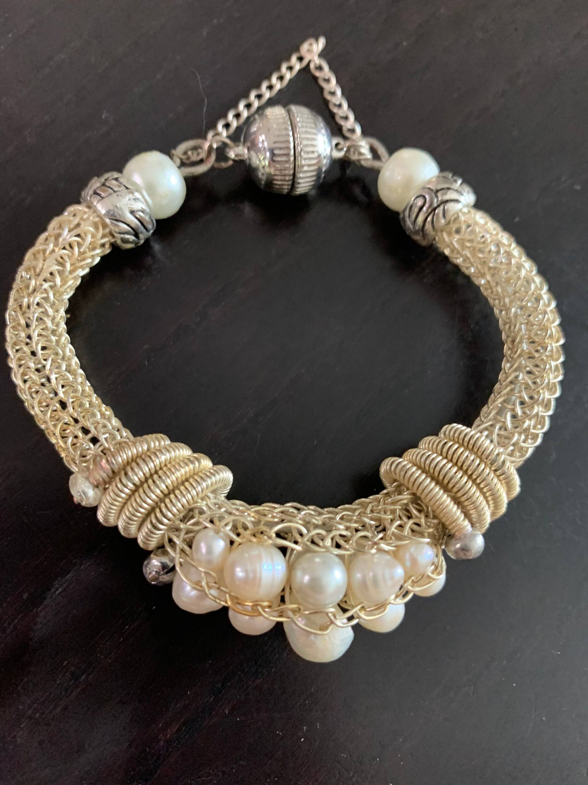 Hochzeiten Armband, Silber Und Perlen von NeatVikingJewelry