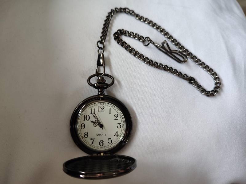 Taschenuhr Schwarz von NecipsVintage