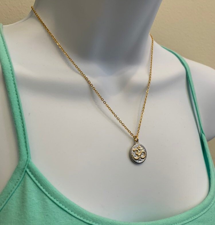 Vergoldete Om-Halskette Edelstahlseilkette von NecklacesJC