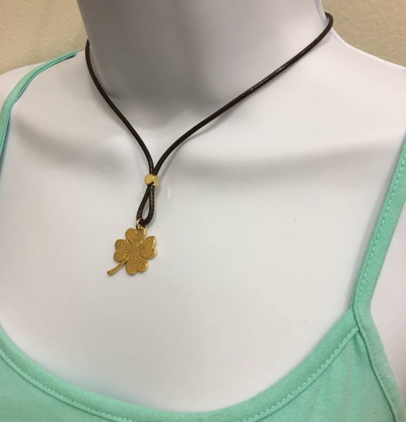 Vier-Leaf Clover Vergoldet Halskette, 2mm 16-18Inch Verstellbar Braun Gewachst Baumwolle Halskette Schnur von NecklacesJC