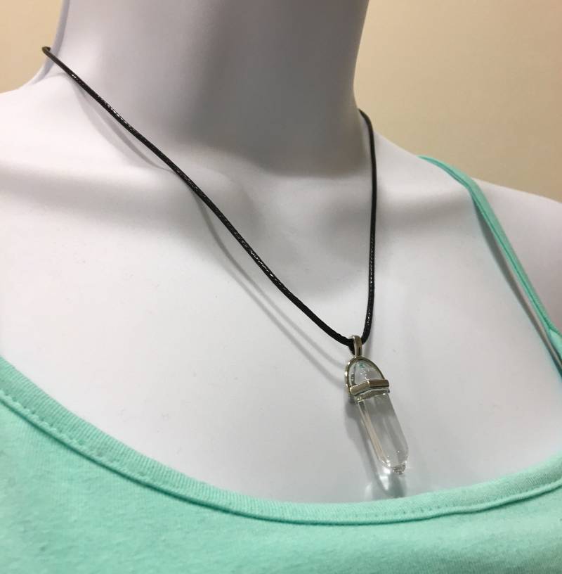 Weiß Quarz Kristall Yoga Halskette Verstellbare Schwarze Schnur von NecklacesJC
