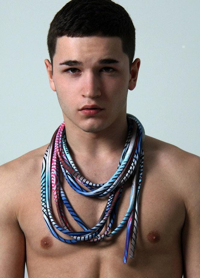 Boho Halstuch Aus Baumwoll-Jersey Handgemachtes Reise Festival Accessoire von Necklush