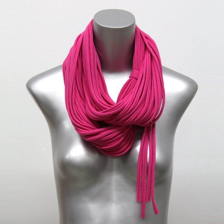 Handgemachter Schlauchschal, Halstuch, Warme Winterbaumwolle von Necklush