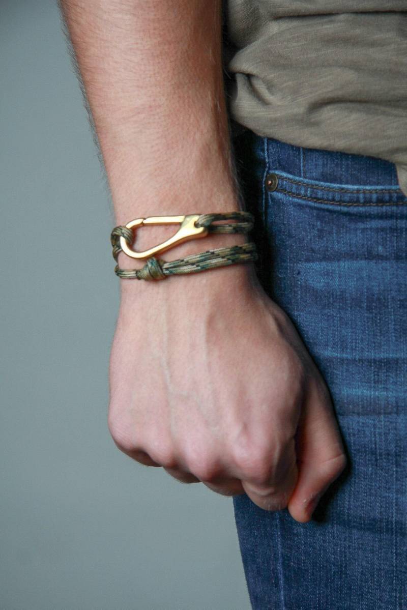 Personalisiertes Camo Paracord Armband Handgefertigter Einstellbarer Schmuck Aus von Necklush