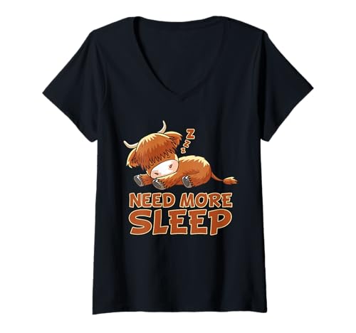 Damen Schlafendes Schottisches Highland Cow Cattle Kuh Pyjama T-Shirt mit V-Ausschnitt von Need More Sleep