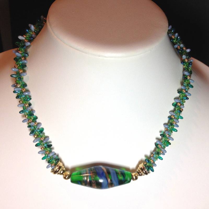 Art Bead Kumihimo Halskette in Blau Und Grün Mit Extender Gf Clasp Art Bead Kumihimo Halskette in Blau Und Grün Mit Extender Gf Clasp von NeedForBeads