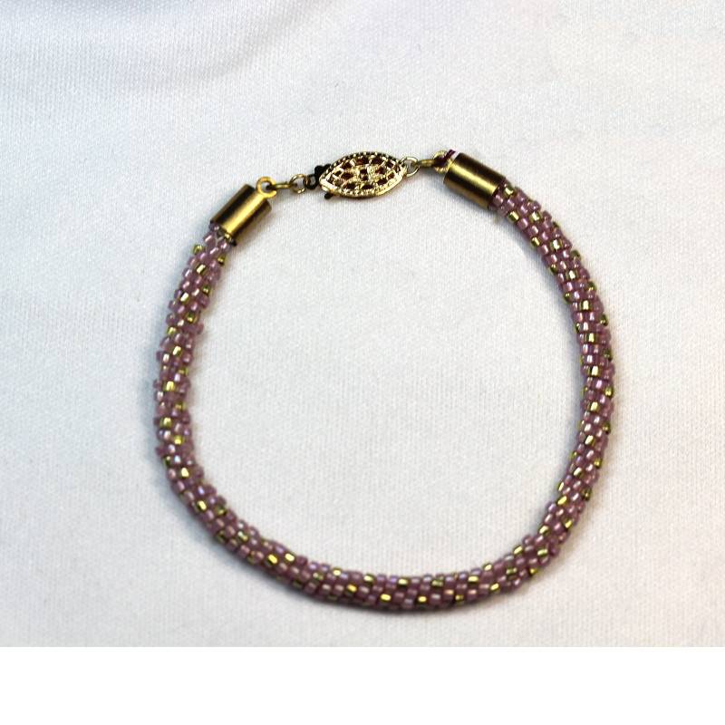 Kumihimo Armband Mit Lavendel Und 14Kt Vergoldeten Miyuki-Perlen von NeedForBeads
