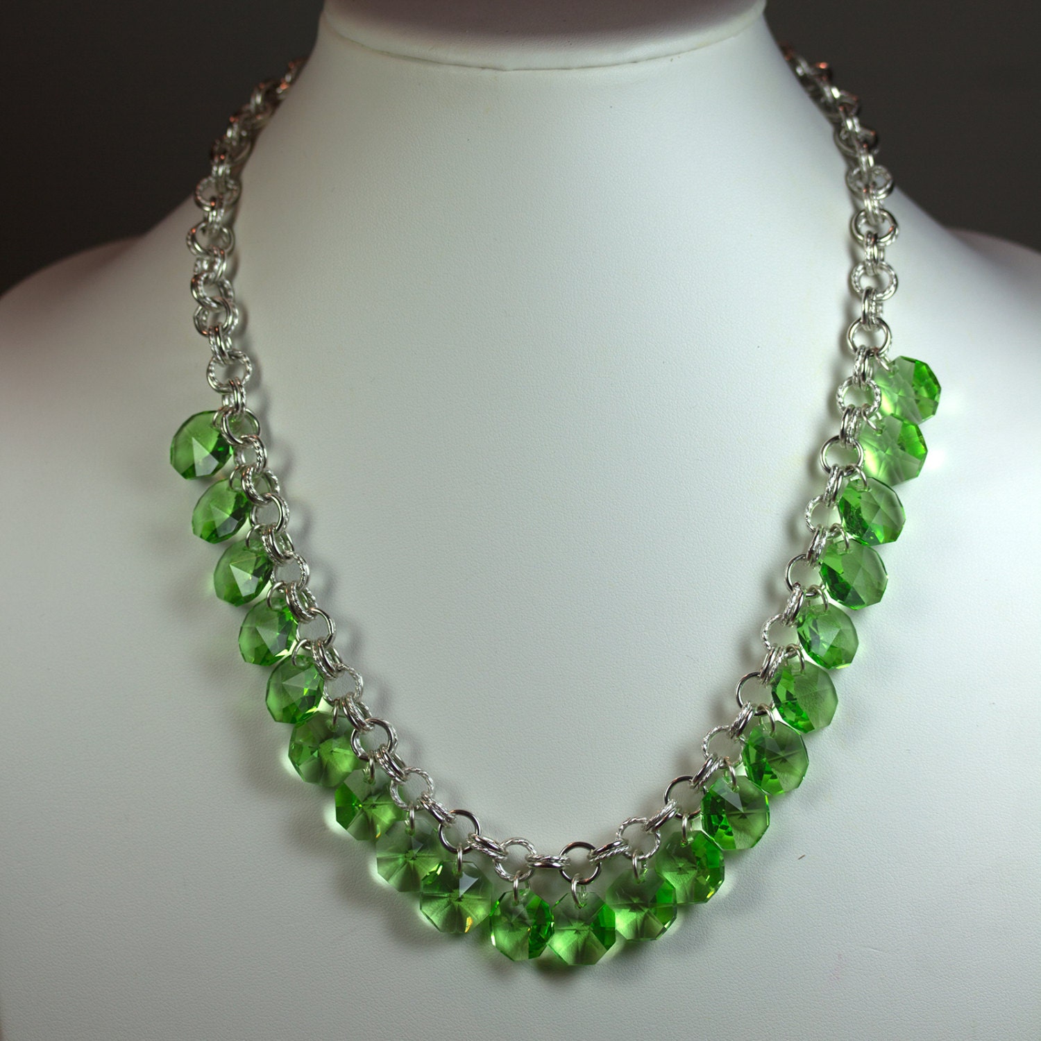 Silberkette Mit Rivolis Silberkette Mit Rivolis von NeedForBeads
