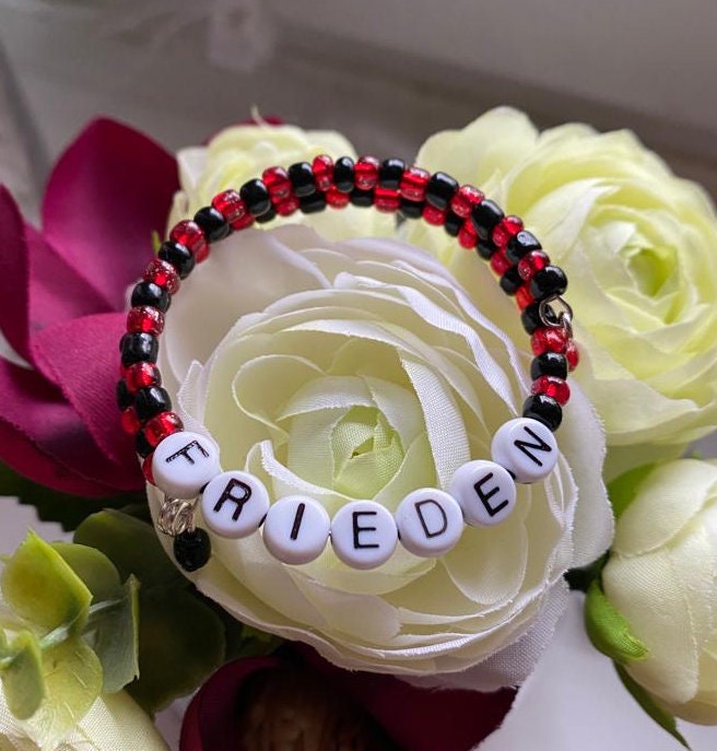 Perlen Armband "Frieden" von Neelophie