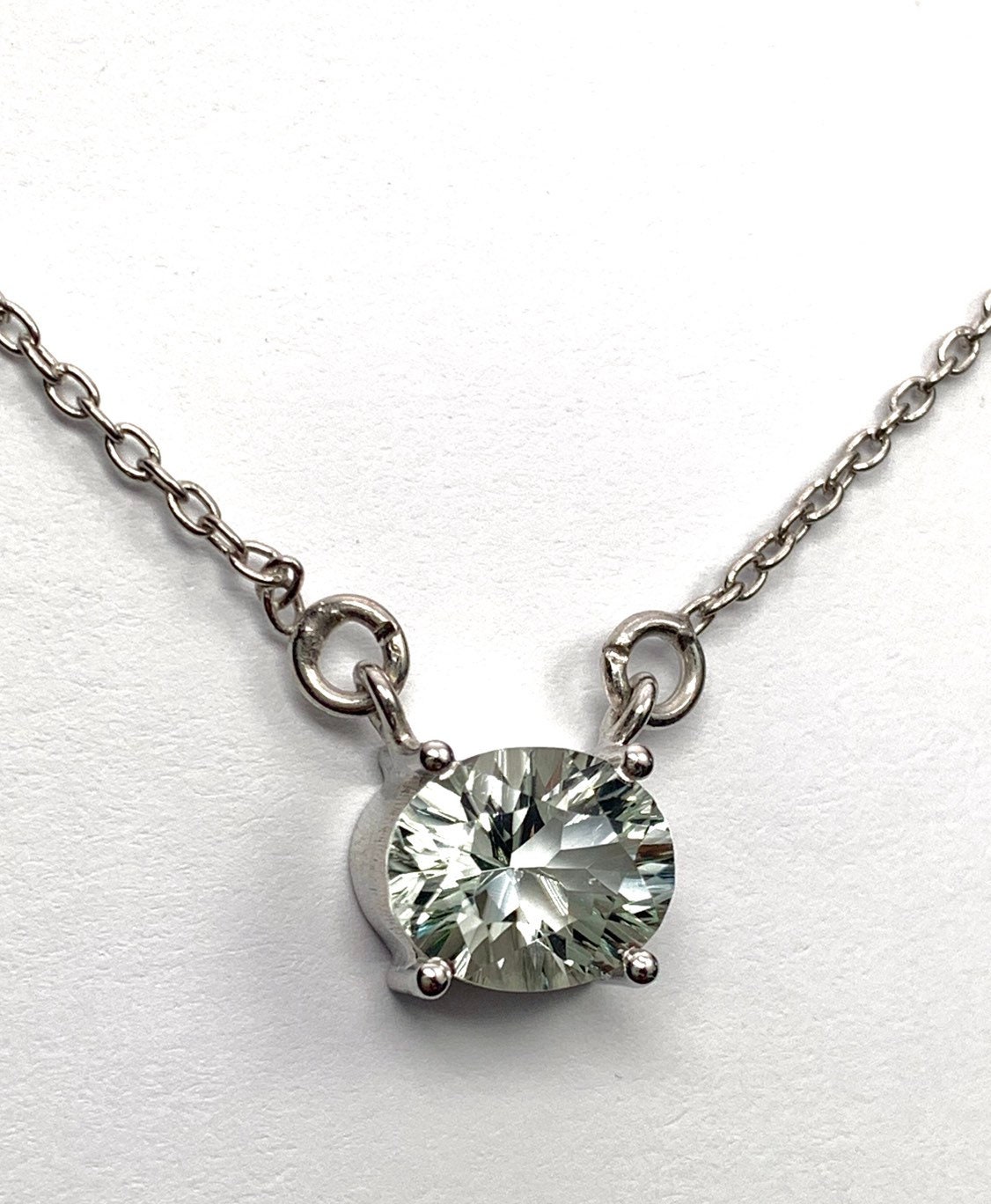 Grüner Amethyst Sterling Silber Anhänger von NeetaGupta