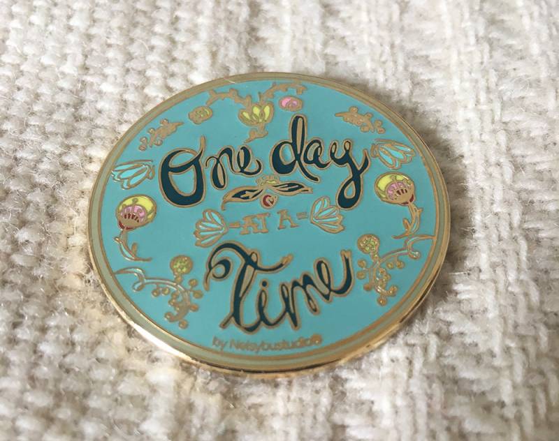 Inspirierender Emaille Pin Inspirierender Emaille Pin von Neisybustudio