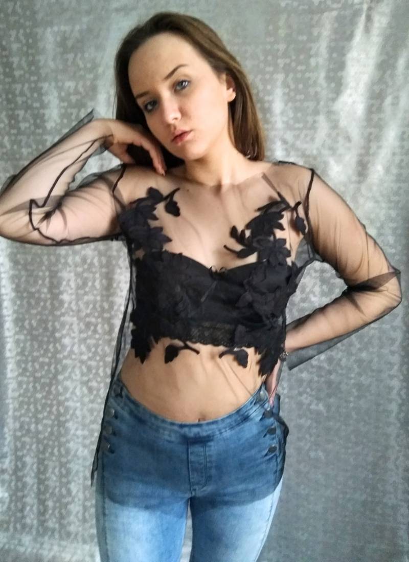 Verziert Seidenblumen Tüll Top. Schwarz Schiere Spitze Transparent Mesh Blusen Body. Luxus-Dessous von NelaBeeShop