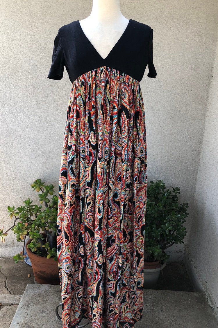 Vintage Gayle Kirkpatrick Maxikleid Schwarzes Paisley Mod Boho, Größe S von NelandAda