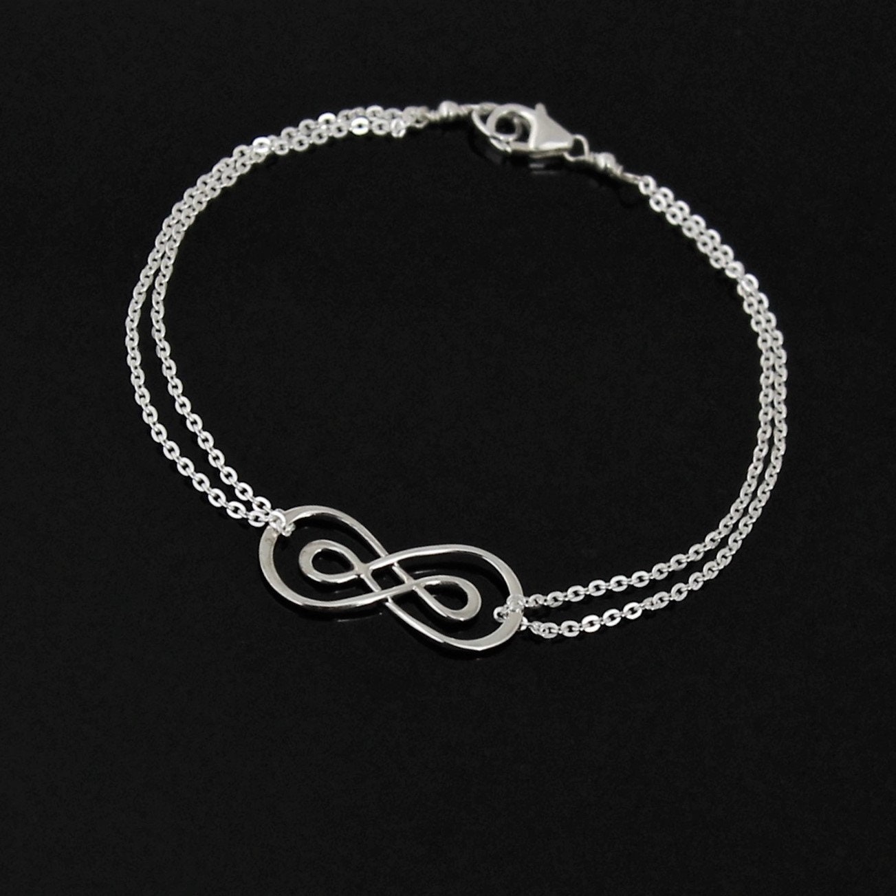 Doppeltes Infinity Armband, Sterling Silber Infinity Mutter Und Tochter Herz Liebesarmband, Mama Armband Doppeltes Infinity Armband, Sterling Silber Infinity Mutter Und Tochter Herz Liebesarmband, Mama Armband von NeliaKJewels