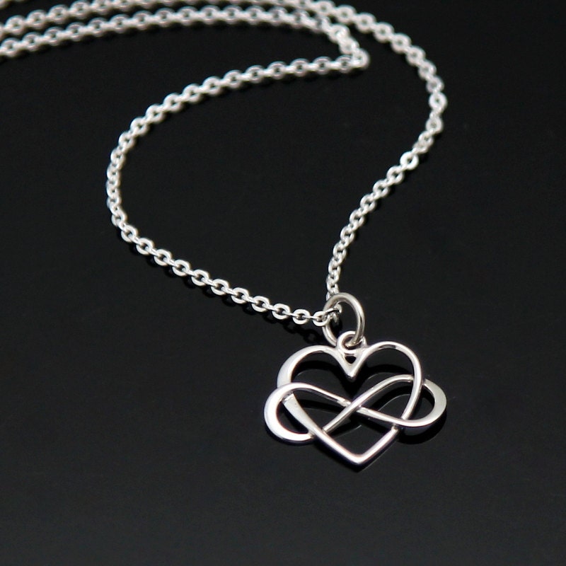Infinity Herz Halskette, Silber Infinity Liebe Sterling Silber Infinity Herz Halskette, Silber Infinity Liebe Sterling Silber von NeliaKJewels