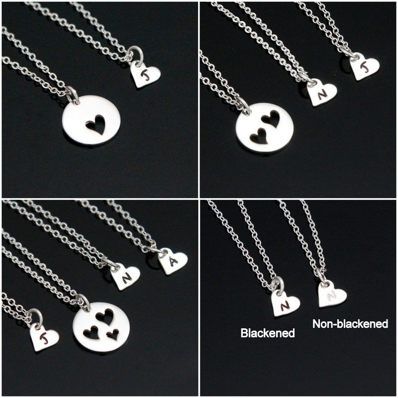 Silber Herz Initial Halskette, Mutter Und Tochter Set, Personalisierte Familie Halskette Silber Herz Initial Halskette, Mutter Und Tochter Set, Personalisierte Familie Halskette von NeliaKJewels