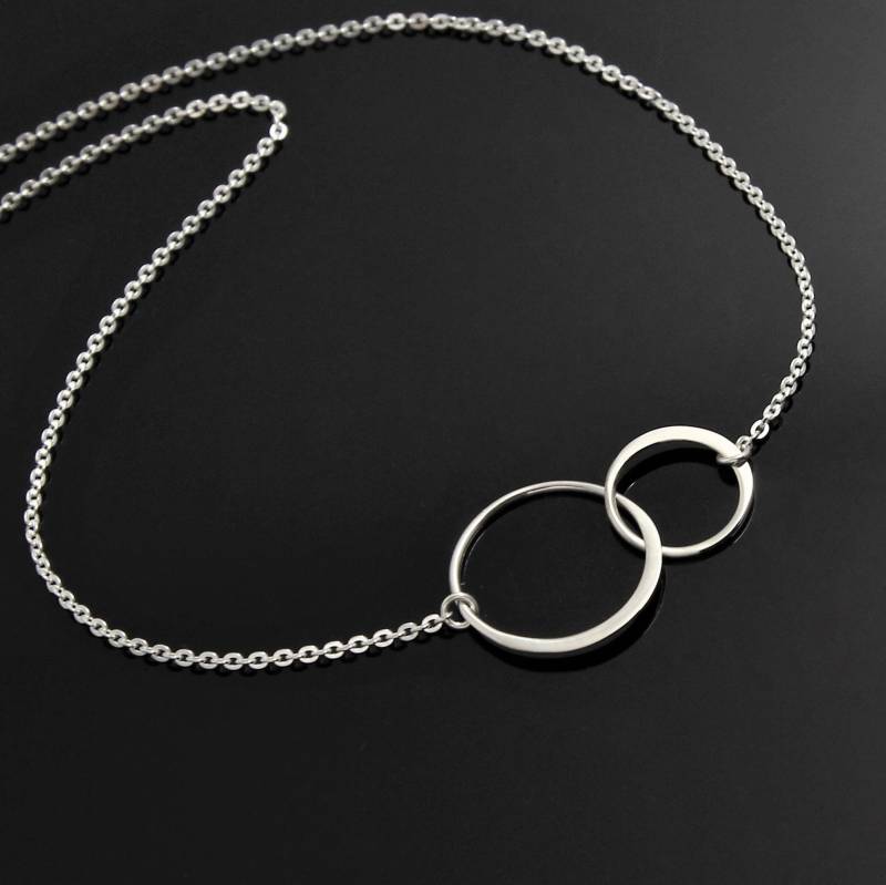 Zwei Kreis Halskette-sterlingsilber, Mutter Und Tochter Halskette, Eternity Anhänger, Doppelte Kreis Ineinander Greifende Halskette Zwei Kreis Halskette-sterlingsilber, Mutter Und Tochter Halskette, Eternity Anhänger, Doppelte Kreis Ineinander Greifende Halskette von NeliaKJewels