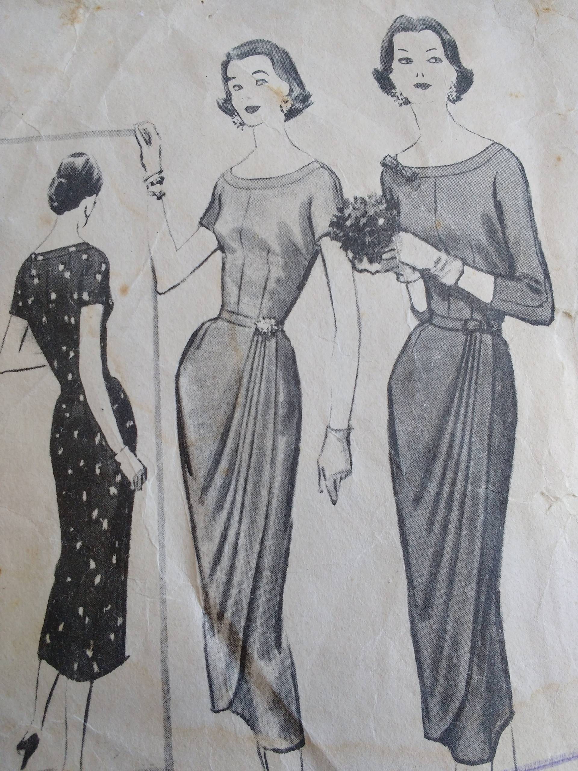 1953 Mccall Es 4013 Partykleid. Ein Schlankes Passendes Kleid Mit Fabelhaft Drapiertem Rock, Breitem Ausschnitt. Zwei Kimono Ärmellängen von NellBligh