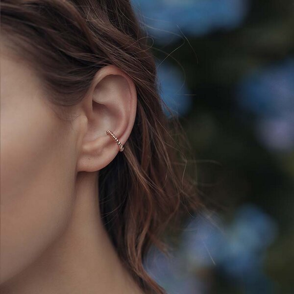 Nella & Sina Earcuff GYATSO | Ohrring von Nella & Sina