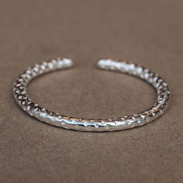 Nella & Sina Minimalistischer Ring PABLO Nella & Sina Minimalistischer Ring PABLO von Nella & Sina