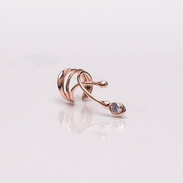 Nella & Sina Earcuff | JOJO mit Kristall | Ohrringe ohne Piercing Nella & Sina Earcuff | JOJO mit Kristall | Ohrringe ohne Piercing von Nella & Sina