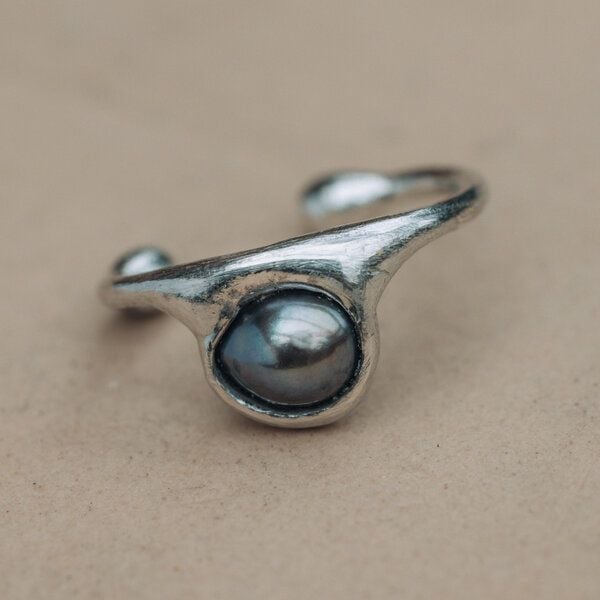 Nella & Sina Perlen Ohrklemme | Handmade Ear Cuffs von Nella & Sina