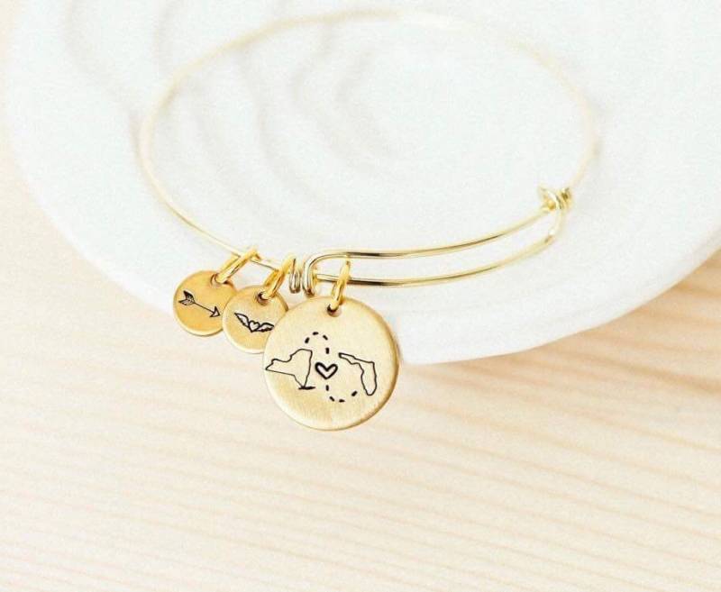 Fernbeziehung Armband Gold - Wählen Sie Ihre Staaten -State Freundin Geschenk Fernbeziehung Armband Gold - Wählen Sie Ihre Staaten -State Freundin Geschenk von Nelliebead